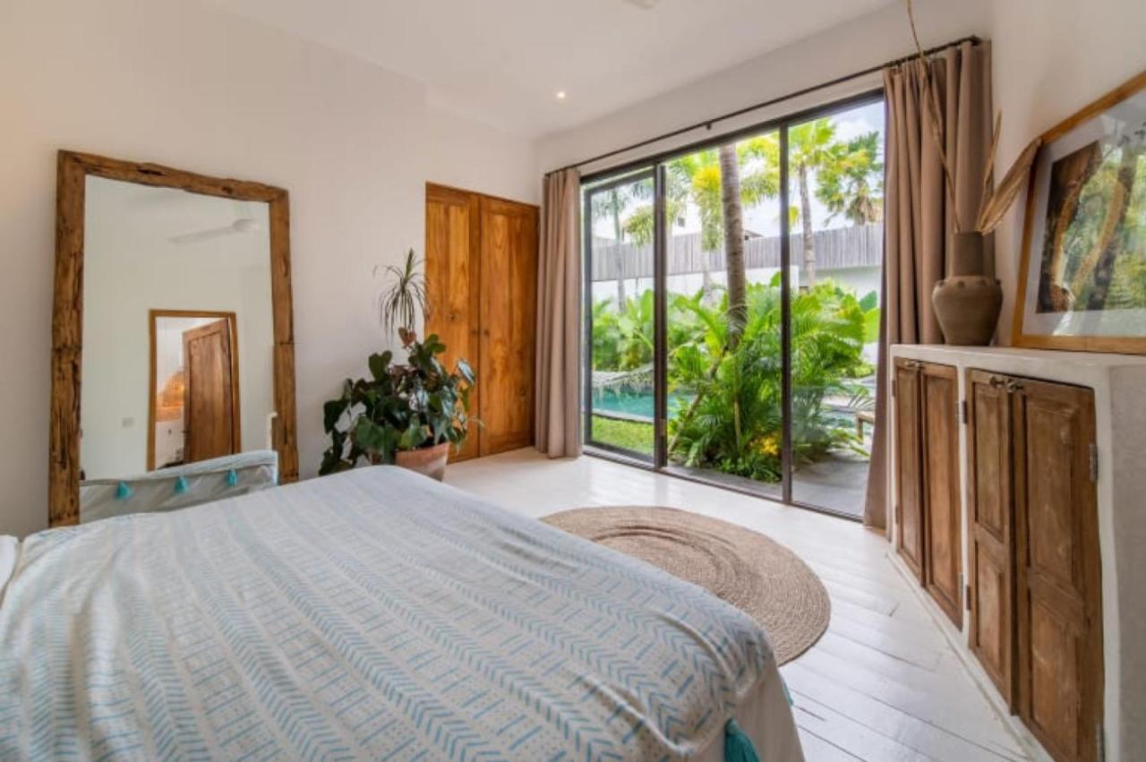 Villa Yogi Surf 2 Canggu Extérieur photo